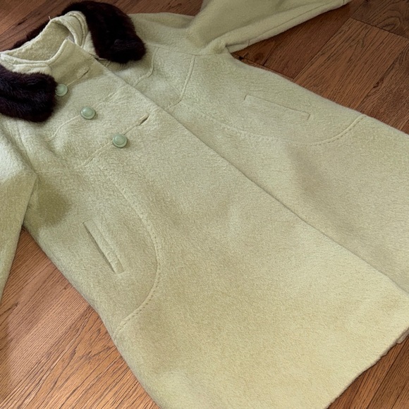VINTAGE Tailor Made Wool Coat with Fur Collar😊 - Picture 3 of 16